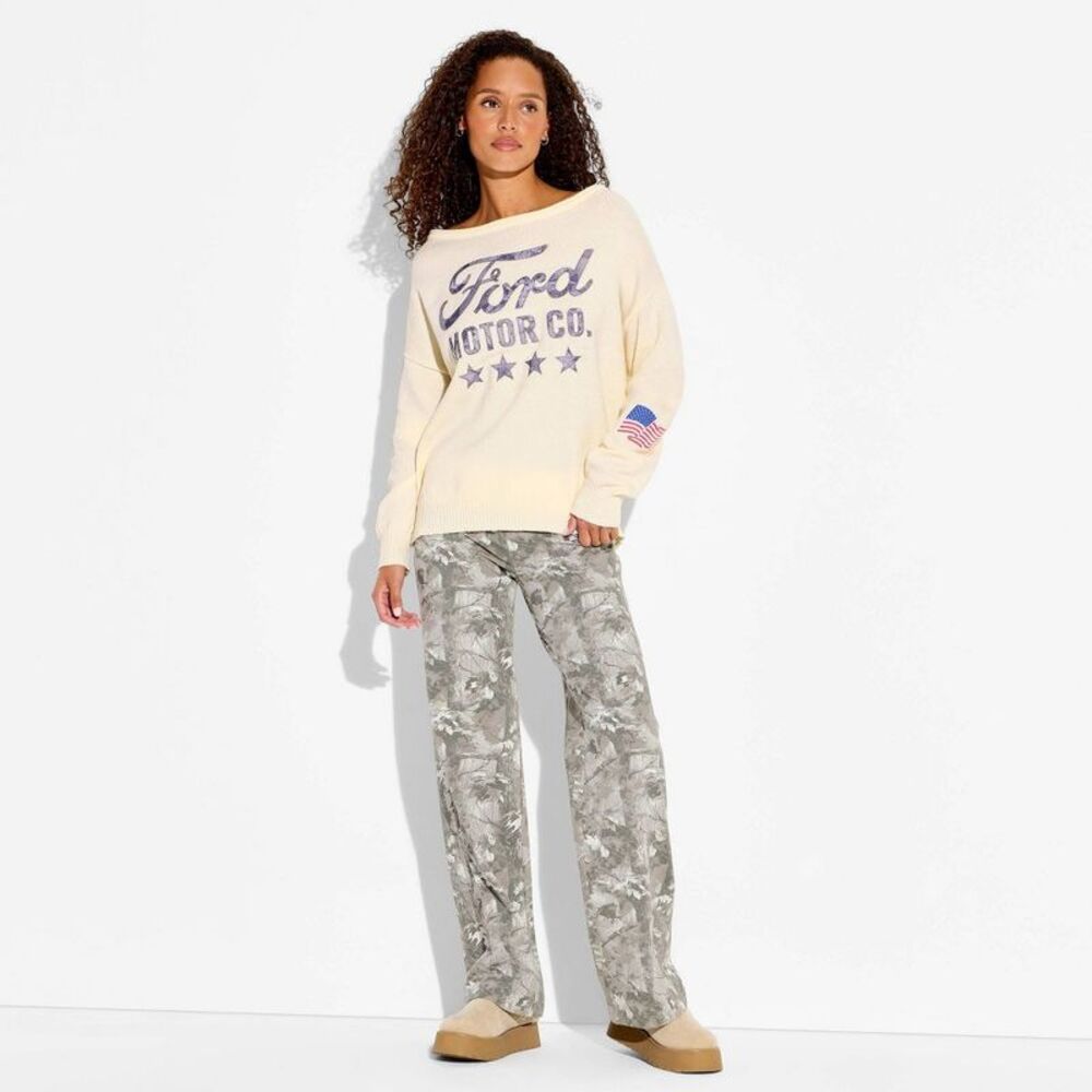 Women's Ford Graphic Pullover Sweater - Cream XL